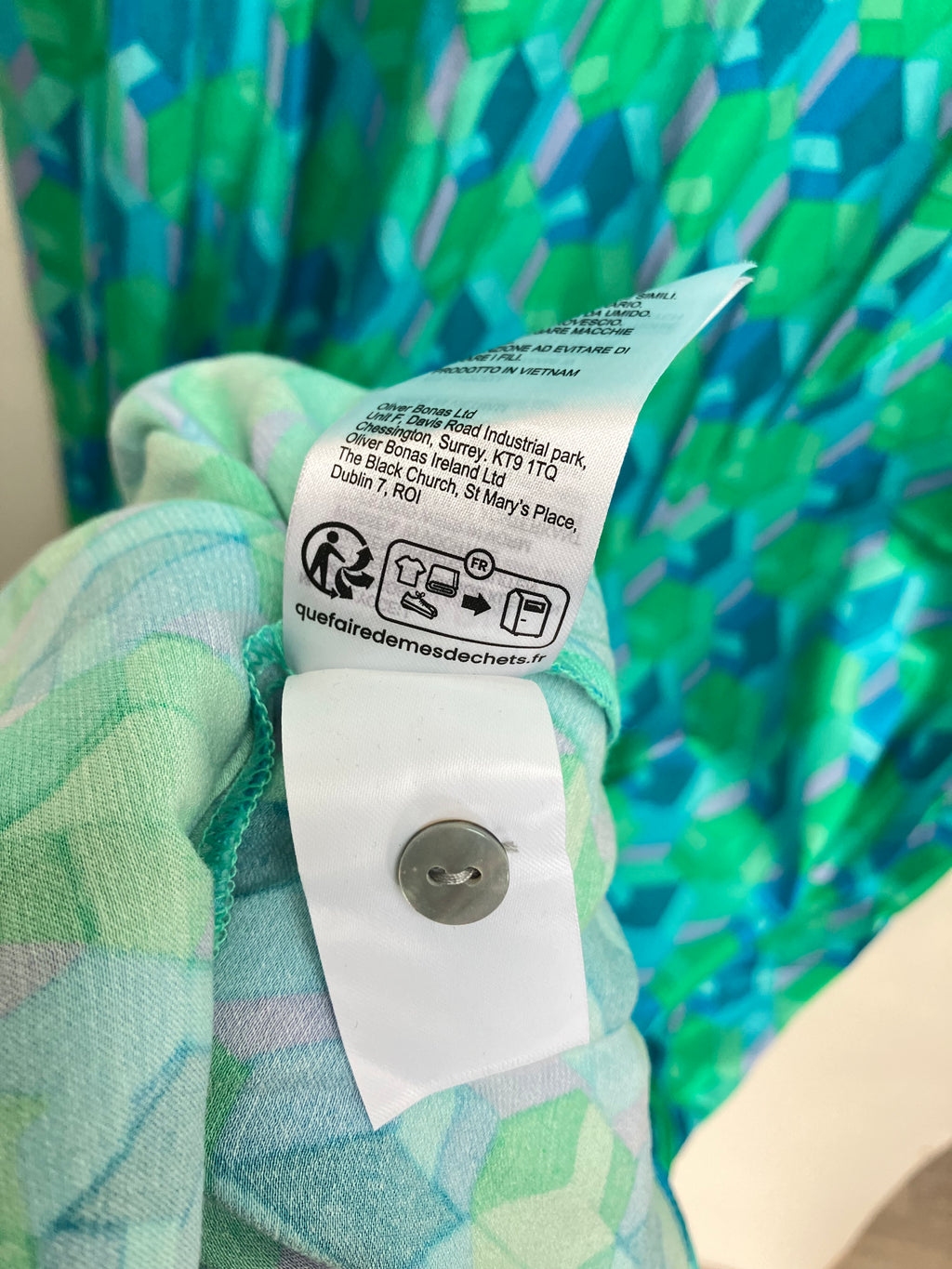 BNWT Oliver Bonas Women’s Midi Dress Size UK 18 Green Blue Geo Satin Fantasise Party